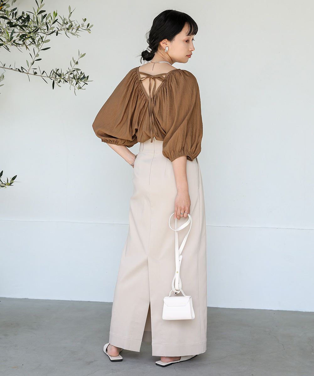 日本 Bab - 嫘縈後綁帶氣球袖上衣-咖啡