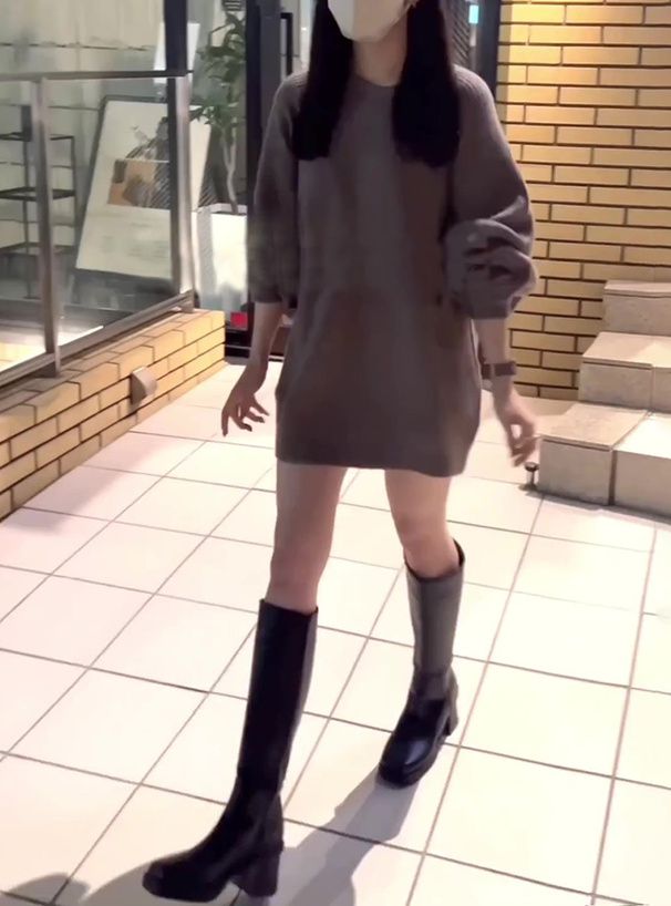 日本 GRL - 寬鬆短版針織長袖洋裝-摩卡 (F)