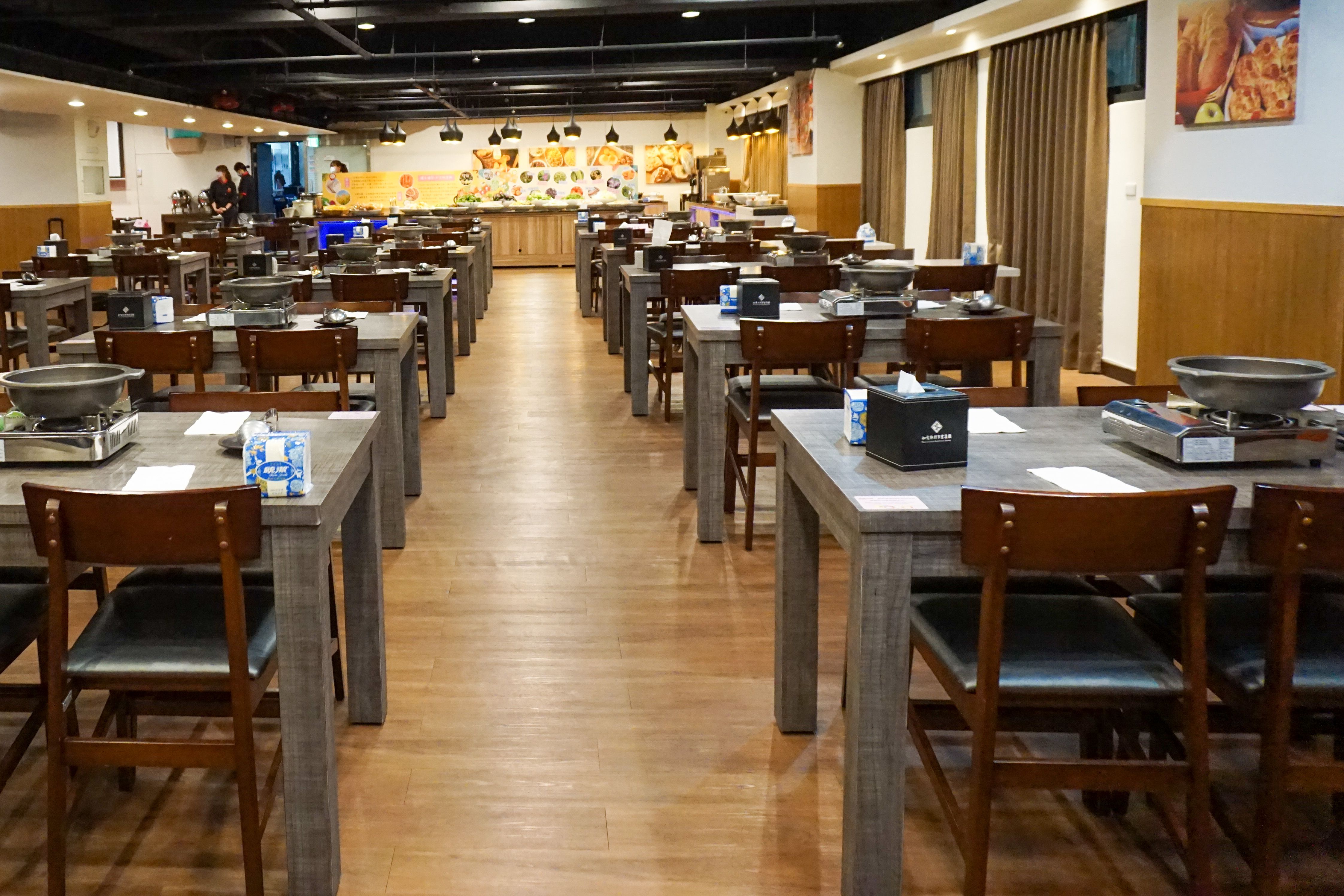 台東曙光渡假酒店 - 【五館聯合】媽咪愛特談四人房一泊一食平日住宿券-無使用期限