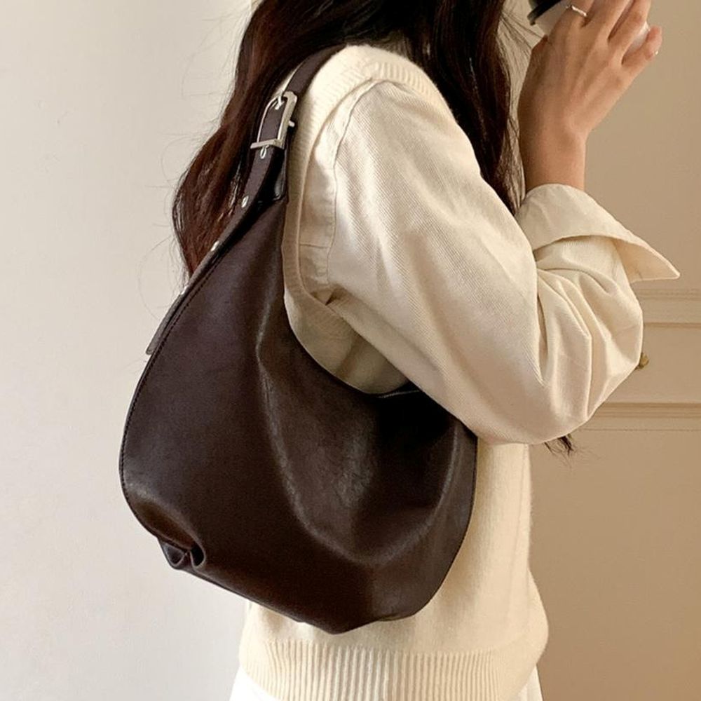 韓系小眾霧感皮革水餃肩背/手提包-深咖啡