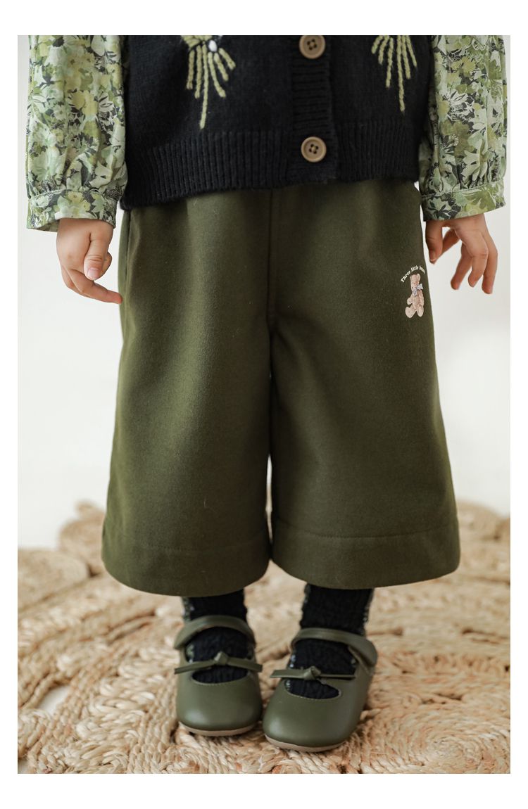 腰鬆緊五分百搭寬褲-熊熊-綠色