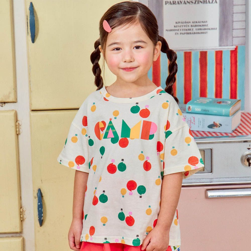 繽紛圖案短袖上衣-CAMP-米