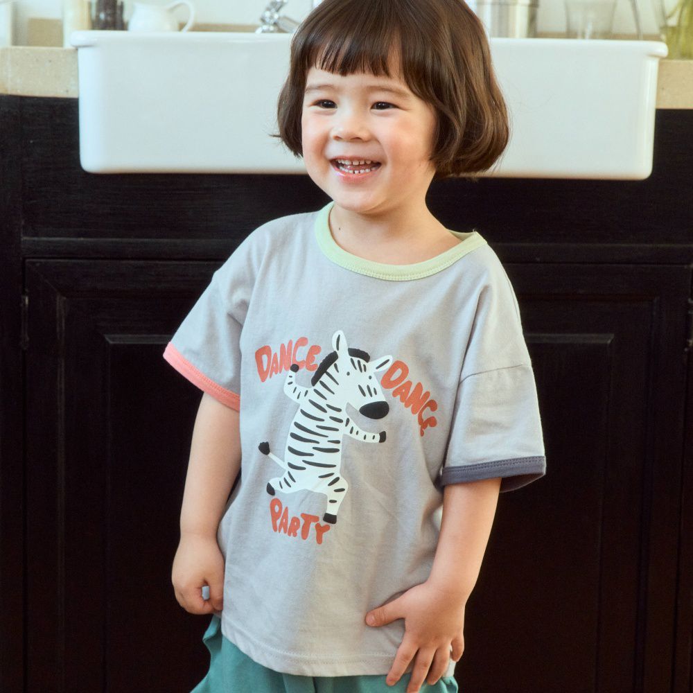 First Blue 跳舞動物純棉短袖上衣-斑馬-淺灰