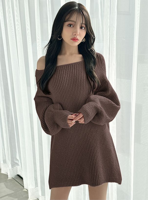 日本 GRL - 大圓領露肩針織短版洋裝-可可棕 (F)
