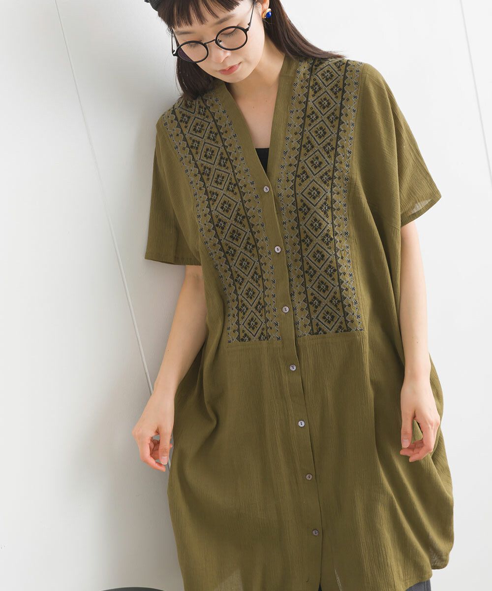 日本女裝代購 - 100%印度棉 前刺繡V領長版短袖上衣-白