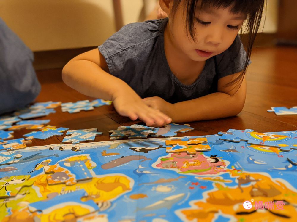 Banana Panda - 世界拼圖-立體動物世界 (附海報)-60片