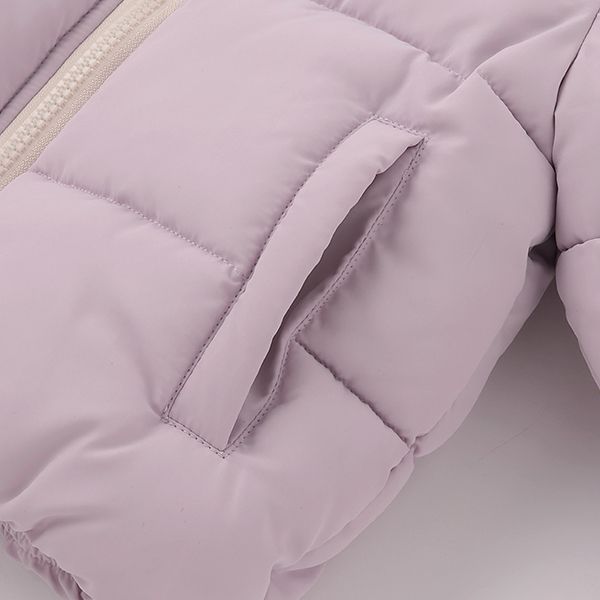 日本 petit main - 潑水加工 蓬鬆保暖鋪棉外套-深藍小花