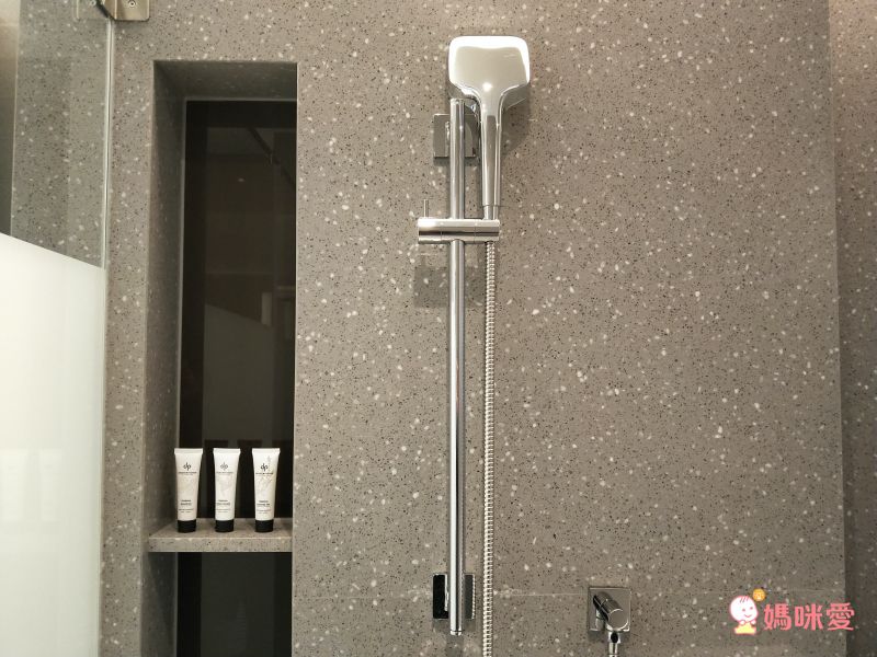 桃園名人堂花園大飯店 - 【兩大一小(6-12歲)】平日入住一泊一食豪華雙人房代訂房專案-有效期限至2024/01/31