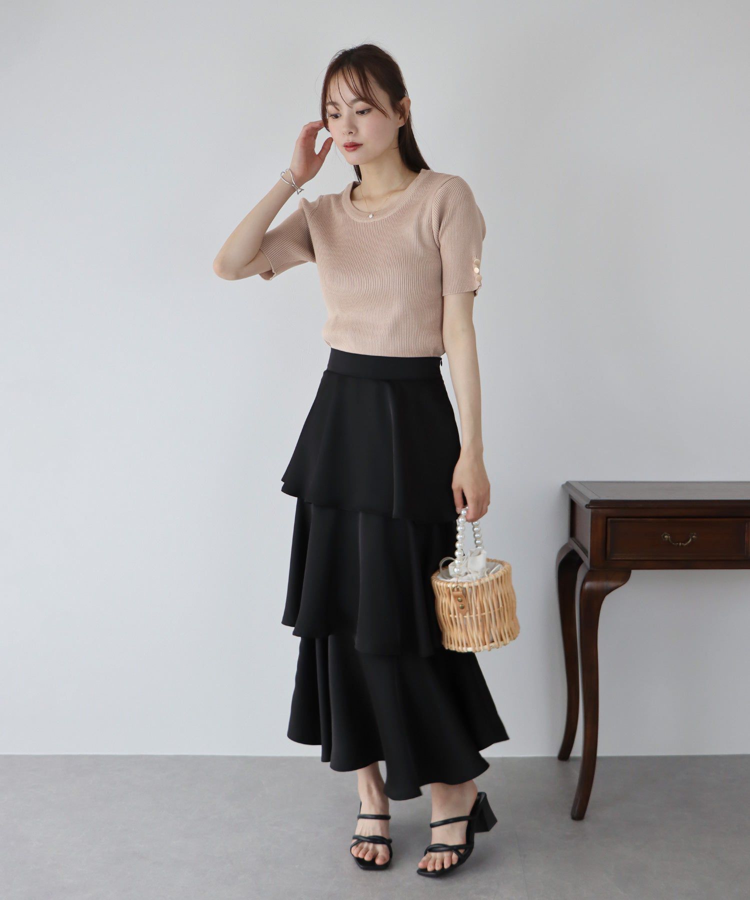 日本 BLUE EAST - 圓領金釦羅紋短袖上衣-白