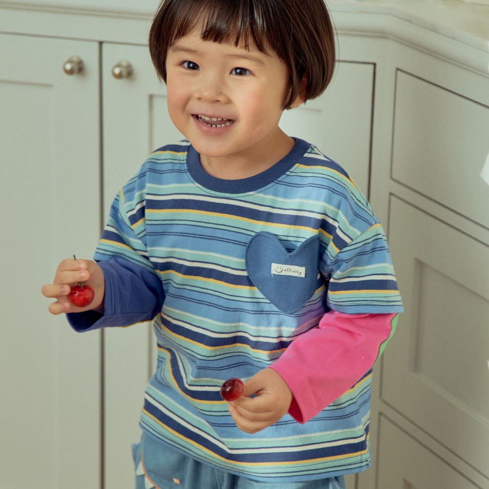 First Blue 愛心口袋撞色條紋短袖上衣-藍