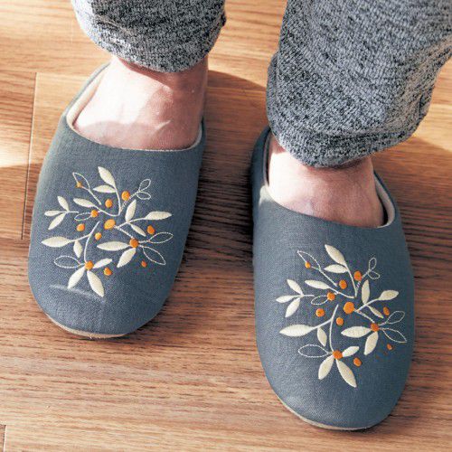 日本千趣會 - 北歐風 棉麻刺繡舒適室內拖-花-灰紫