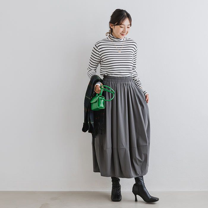 日本 ihuu - 文藝感打摺修身長裙-草綠