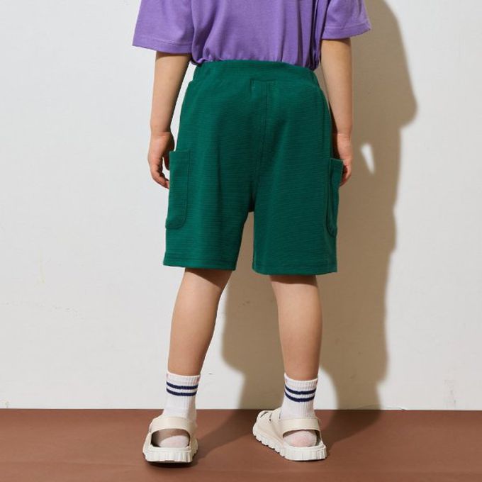日本 b-ROOM - 柔款彈性大口袋素色短褲(4分丈)-草綠