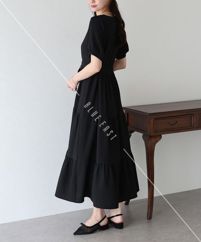 日本 BLUE EAST - 桃心領氣質分層短袖洋裝-卡其