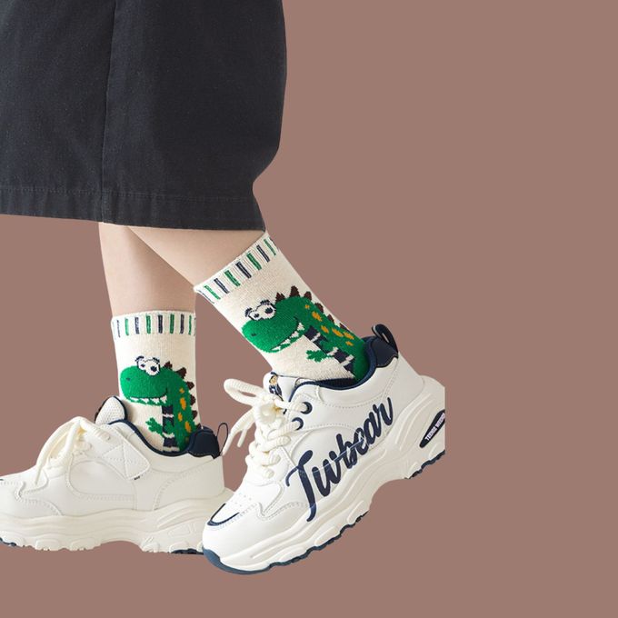 叢林小恐龍防滑點膠中筒棉襪