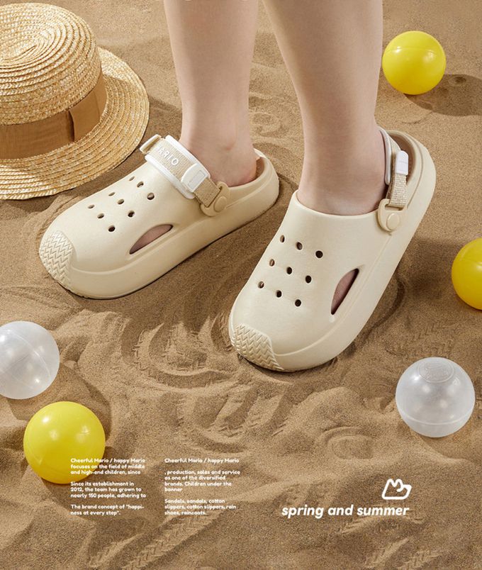 JB clothes - 潮流洞洞鞋-米白-0.22KG