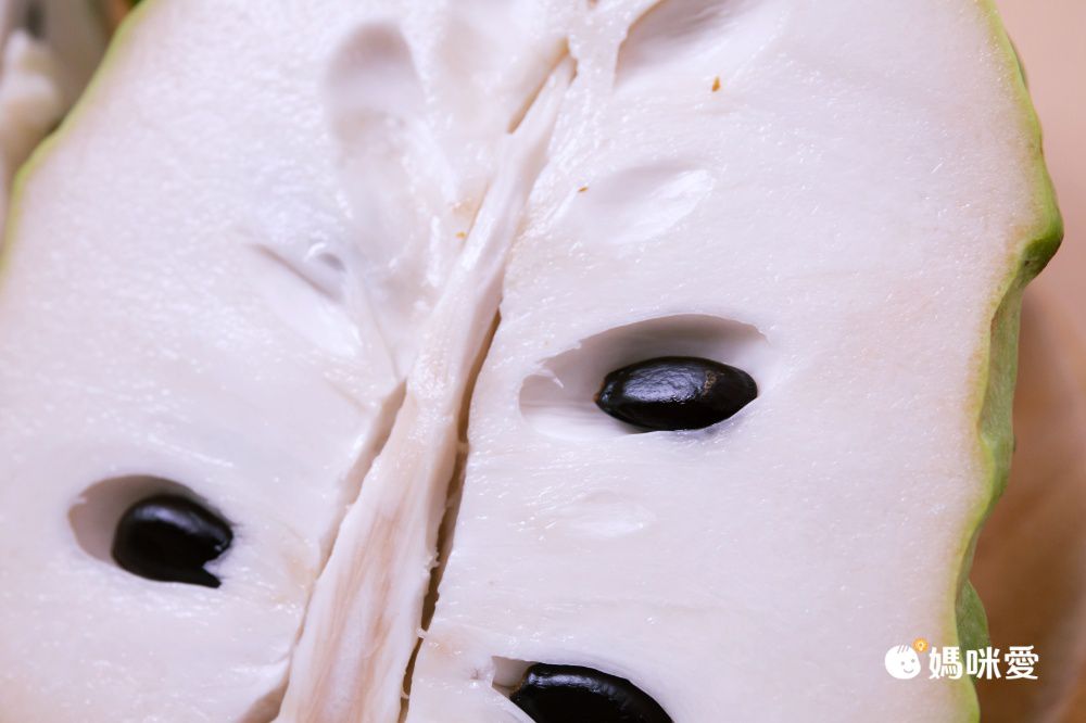 外銷等級 【台東鳳梨釋迦】超大顆！新鮮現採，產地直送。