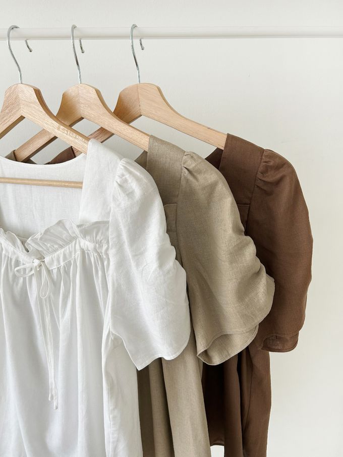 韓國女裝連線 - 波浪方領棉麻短袖上衣-白 (FREE)