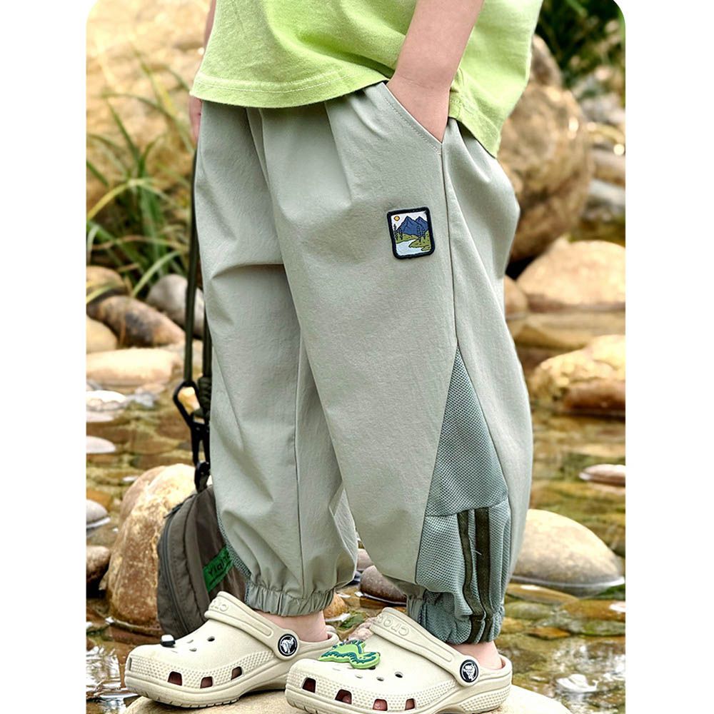 涼感吸溼快乾網眼拼接防蚊褲-刺繡布標-淺綠