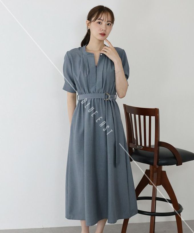 日本 BLUE EAST - 優雅打褶2way領束腰短袖洋裝-灰藍