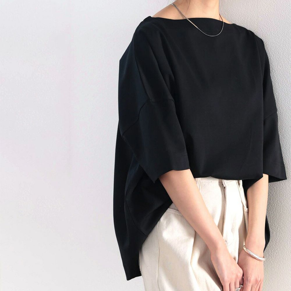船領顯瘦落肩五分袖上衣-黑