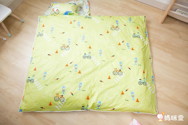 鴻宇 HongYew - 防螨抗菌100%美國棉鋪棉兩用兒童睡袋-交通樂園-1778