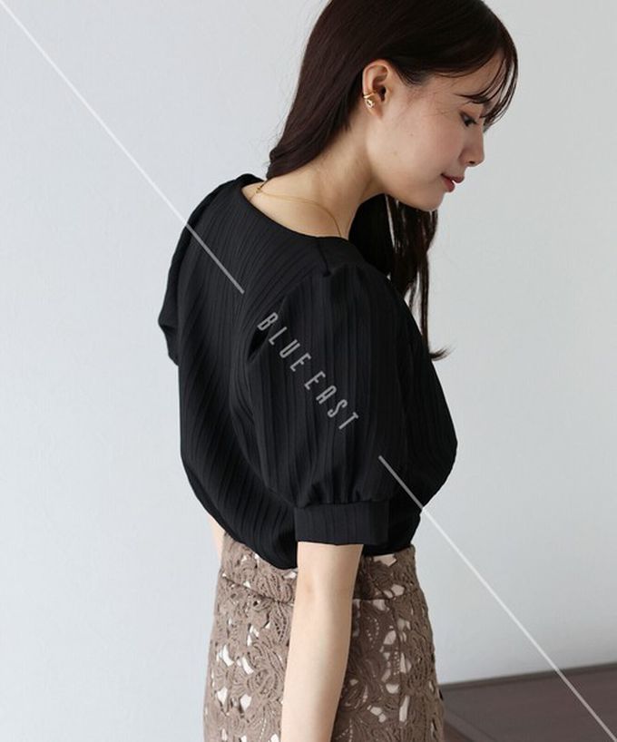 日本 BLUE EAST - 韓國製 心型領細緻泡泡短袖襯衫-煙燻藍