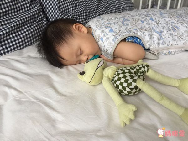 換季不著涼～【Naforye拉孚兒】鋪棉防踢被/睡袋