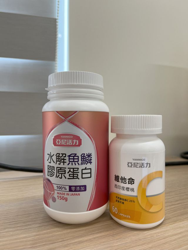 我是沒有去美胸按摩，但我在懷孕的時候就有開始在補充膠原蛋白+維他命C，產後的胸部大小跟產前沒什麼差，退奶的時候記得要慢慢退，如果退太快胸部容易縮水變扁