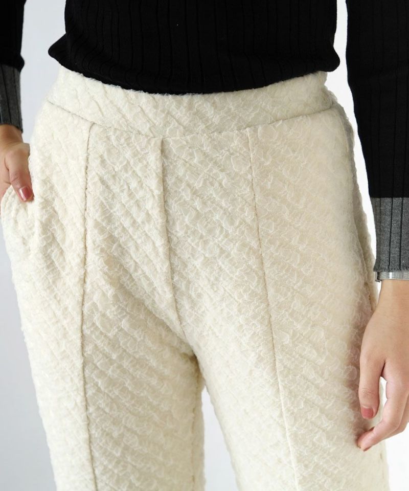 日本 zootie - 雲朵抓皺微喇叭美腿長褲-黑