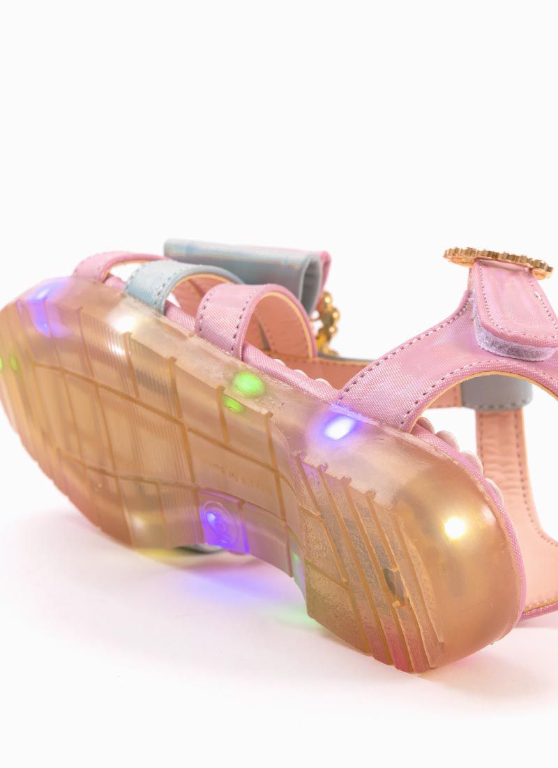 韓國 OZKIZ - (LED燈)水晶愛心蝴蝶結魔鬼氈涼鞋