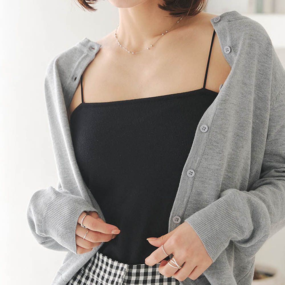 人氣款！彈性細肩帶內搭背心(附Bra)-黑 (M)