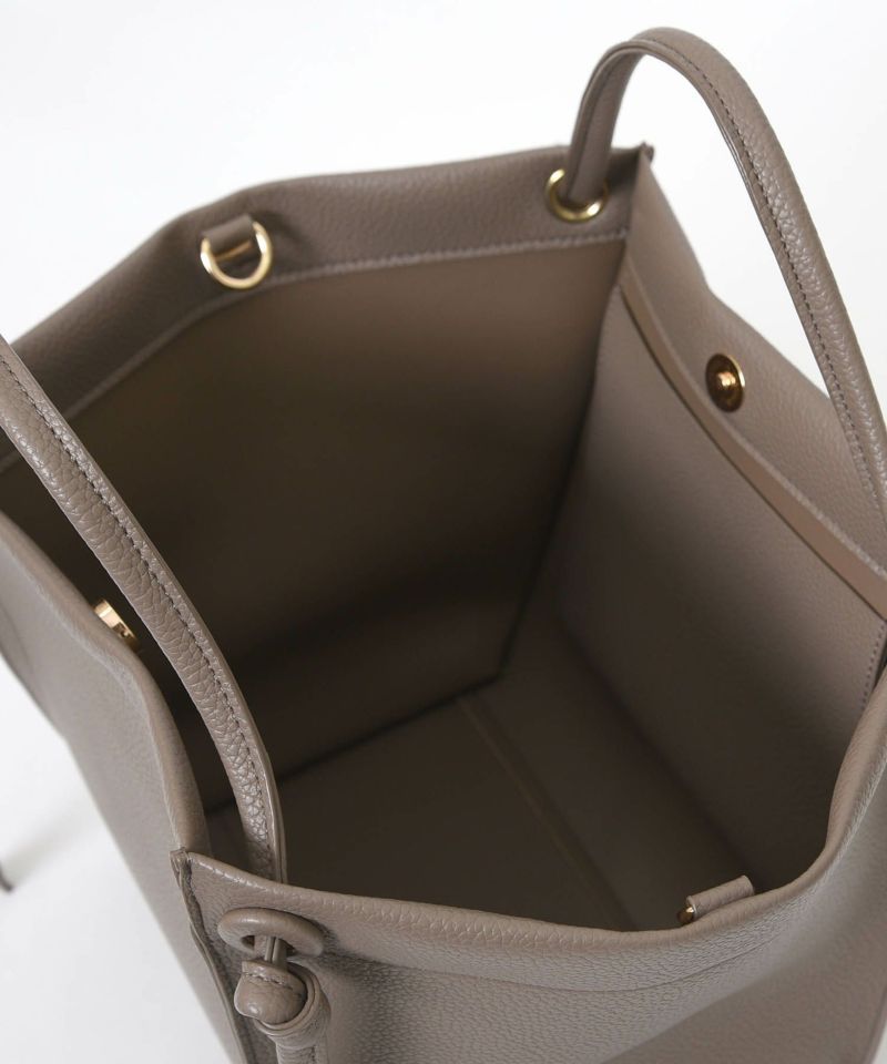 日本 COOCO - 仿皮雙綁帶蝙蝠托特包-黑 (24x25x14cm)