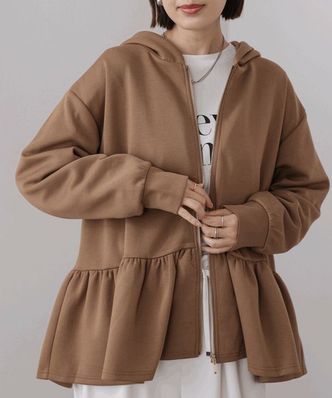 日本 Bab - 可愛荷葉下擺連帽運動風外套-黑