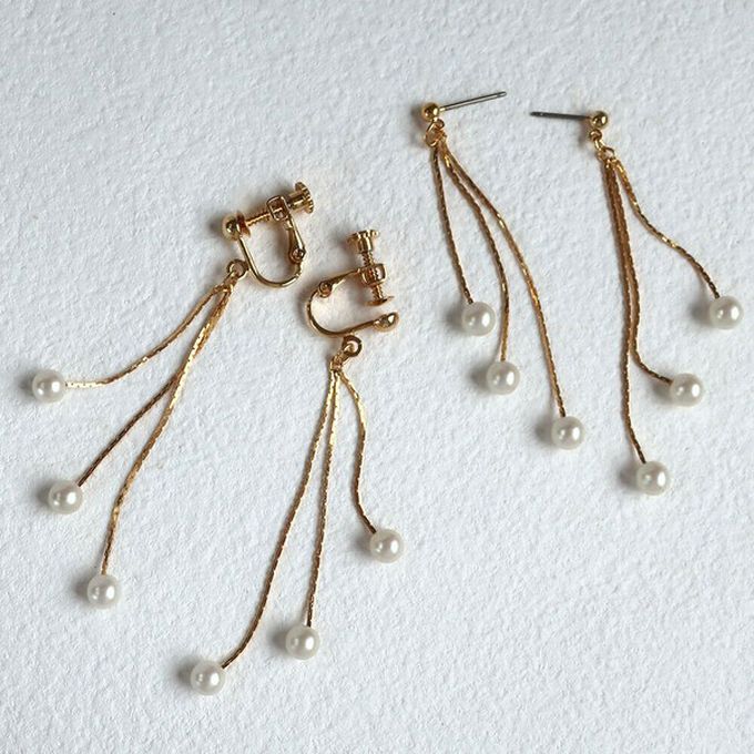 日本 Melody Accessory - 日本製 搖曳三珍珠垂墜感耳環-金