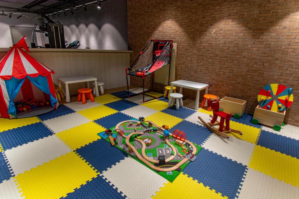 淡水河景第一排【將捷金鬱金香酒店】超值家庭專案