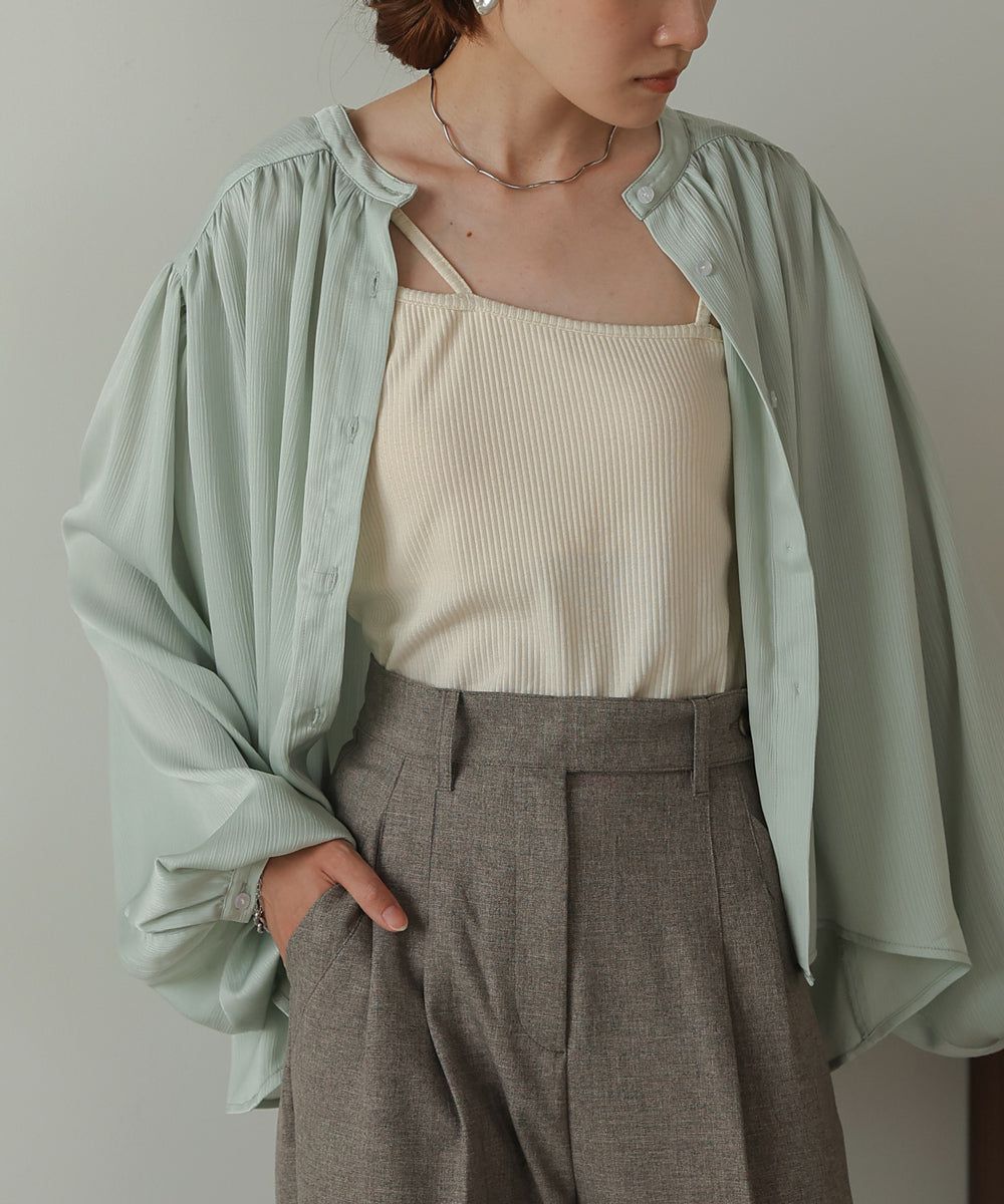 日本 Bab - 優雅垂墜感氣球袖上衣-湖水綠