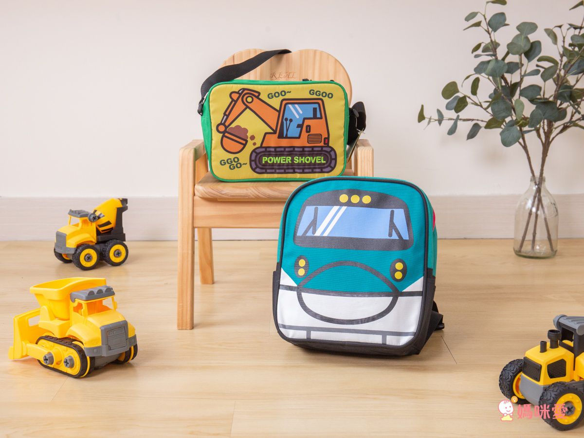 男寶、車車控必買！日本 MOMENTUM KIDS 小童背包/側背包