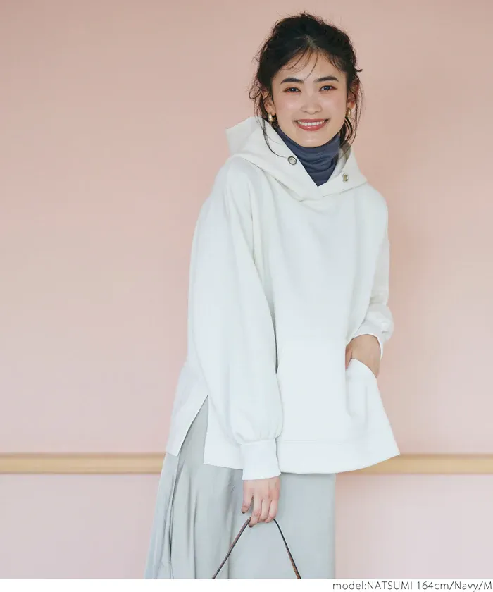 日本 COCA - 高領微透感長袖內搭/上衣-深藍