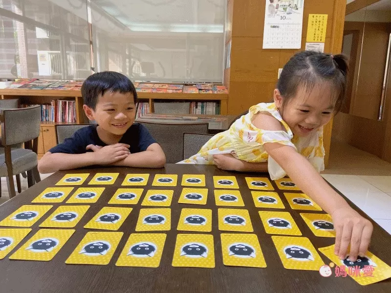 探索世界第一步【法國Janod】世界恐龍拼圖＆學習桌遊