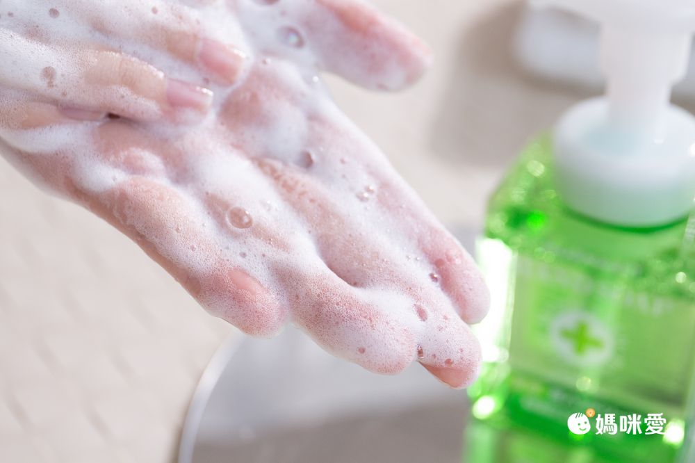 日本熊野油脂 KUMANO - PharmaACT 無添加藥用弱酸性抗菌泡沫洗手乳/洗手慕斯-補充包-特惠2入組-200ml*2