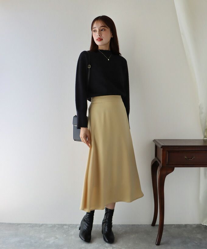 日本 BLUE EAST - 優雅立領針織上衣-草綠