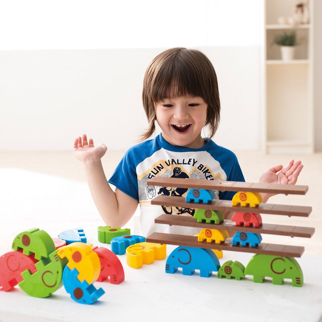 Weplay - 小象馬戲團