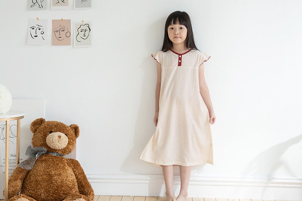 Annypepe - 女童純棉菱格紅點短袖居家睡衣洋裝-米 (120-150cm)