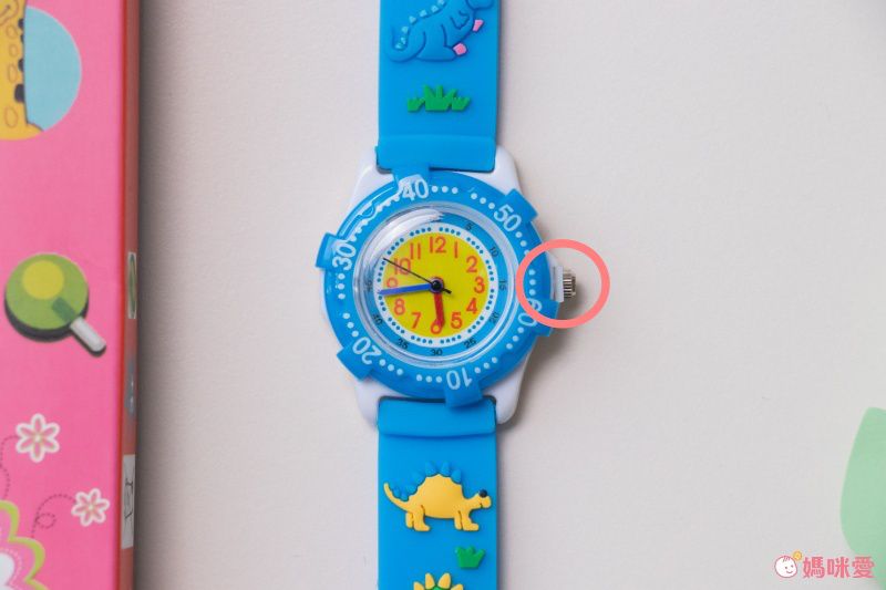 3D立體卡通兒童手錶-可旋轉錶圈-黑色賽車-(指針顏色隨機)