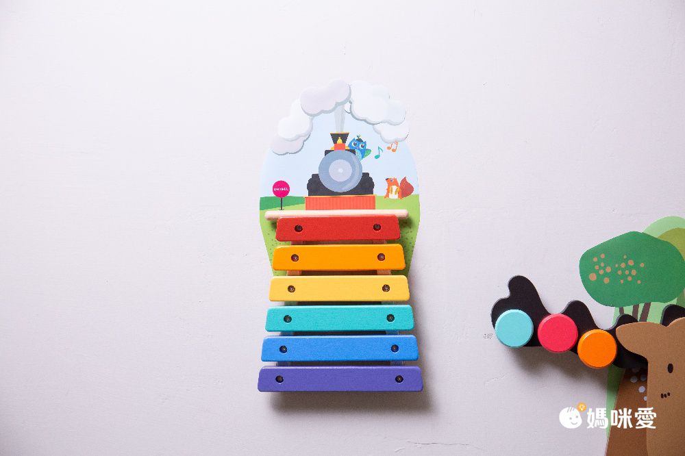 免收拾【新加坡Oribel】壁貼玩具，貼在牆上想玩就玩！