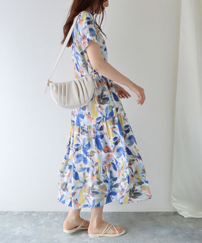 日本 BLUE EAST - 氣質小V領排釦短袖洋裝-素色-綠 (M(Free))