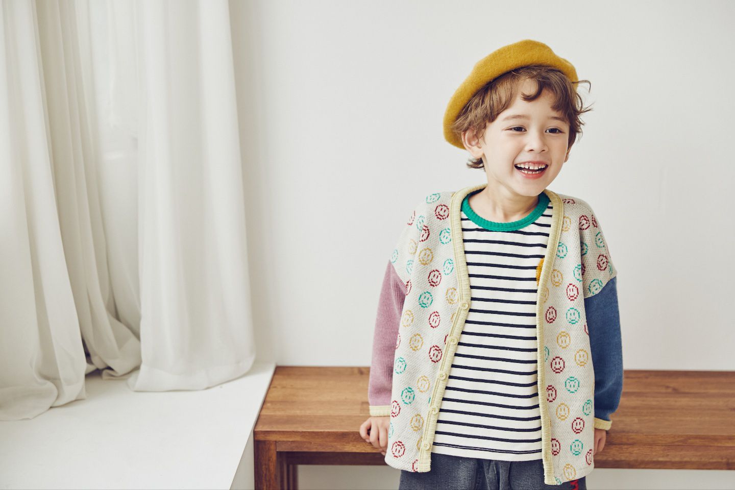 韓國 Mimico - 滿版笑臉狗狗刺繡針織外套-紫X深藍