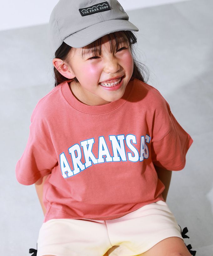 日本 devirock - 100%棉 定番印花寬版短袖上衣-藍布魯克林-淺灰