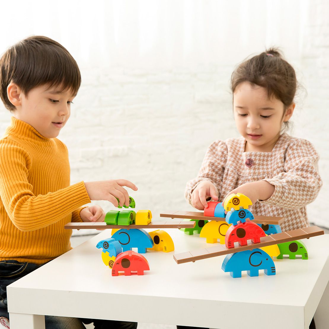 Weplay - 小象馬戲團